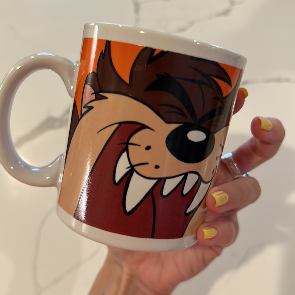 Looney Tunes Taz Tasmanian Devil Mug - Picture 7 of 7